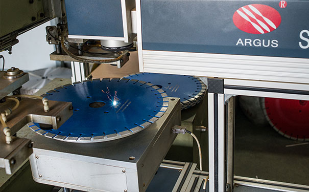 昌利花崗岩鋸片超長壽命,真正一片抵多片