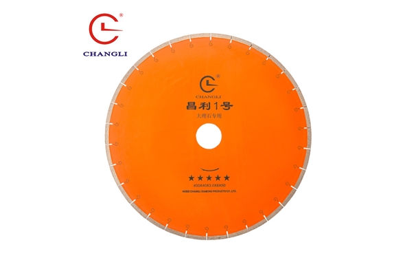 怎樣可以預防石材切割片加工的石板材產生鏽斑呢？